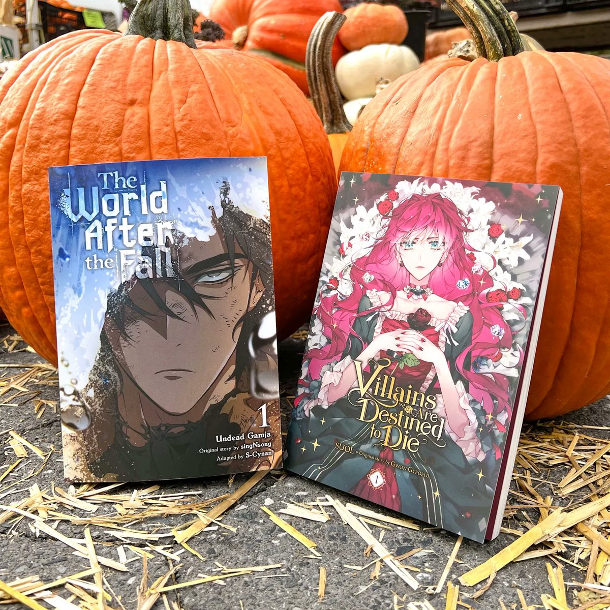 Happy Halloween from your friends at Ize Press!! 👻🍬🍫 Jaehwan and Penelope are getting into the Halloween spirit! 🎃 Pre-order Villains Are Destined to Die, Vol. 1 here: buff.ly/3IWzrqD Pre-order The World After the Fall, Vol. 1 here: buff.ly/3cuwrpc