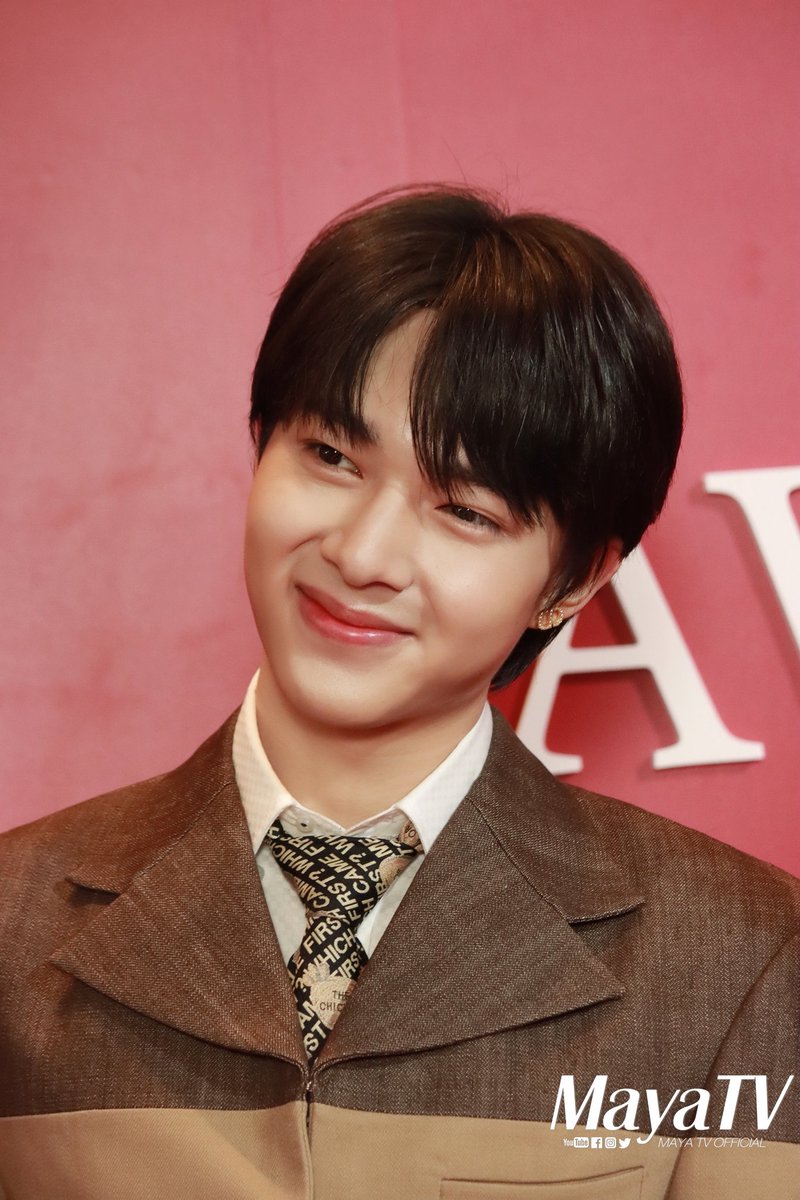 mayaonline2002's tweet image. เฮีย #ZeePruk พาหนู #NuNew พาร์ทเนอร์คนสำคัญร่วมงาน #HOWEAWARDS2022  พร้อมแท็คทีมรับรางวัล HOWE THE BEST COUPLE AWARD 2022 ❤️🎉

#ZeeNuNew #ซีนุนิว
#HOWEAWARDS2022xDMD
#MAYATVOFFICIAL