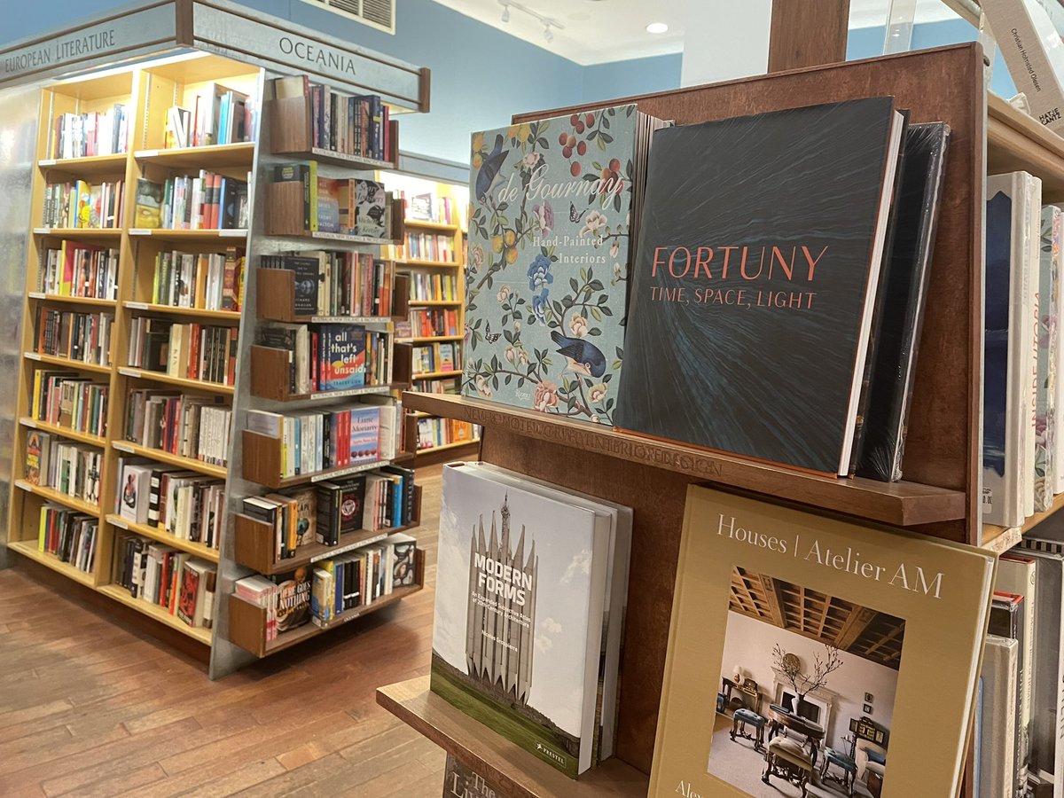 MarcelitaSwann's tweet photo. @wendyligonsmith @NYPLEvents Wendy Ligon Smith’s “Fortuny: Time, Space, Light” at McNally Jackson, Prince Street. #Proust #Fortuny @mcnallyjackson @wendyligonsmith 
Stores: https://t.co/QV06HkIwxM 
Book talk on Nov 3 at #JeffersonMarketLibrary 
Register: https://t.co/qOMr4LmmgV https://t.co/5vLyydzT6r