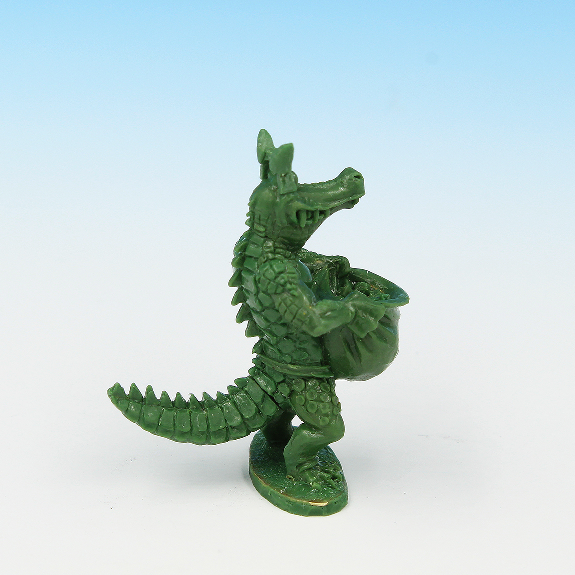 Happy Halloween!  It's a Sebeki kid in a cat costume, of course.  Participation miniature for the WarGods community painting event #Croctober 
#miniatures #DnD #ttrpg #WarhammerCommunity  #crocgames #empireofmetal #CrocodileGames #WarGodsofAegyptus #paintingminiatures #WarGods