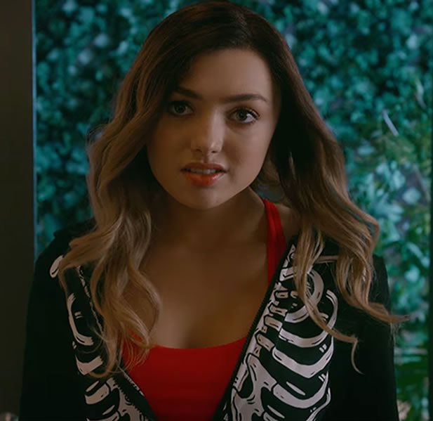 thinkertory's tweet photo. happy halloween!! 🎃 #CobraKai https://t.co/RHjTEuw5DX