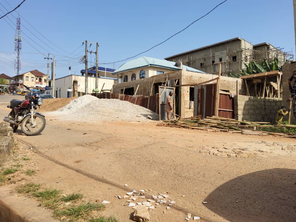 Hkluxryproperty's tweet photo. This is our view🚧
Construction matters
New week energy @Hkluxryproperty
#construction #engineering #developer #lagosrealtor #abujadeveloper #osogbodeveloper https://t.co/K6mMWzowYm