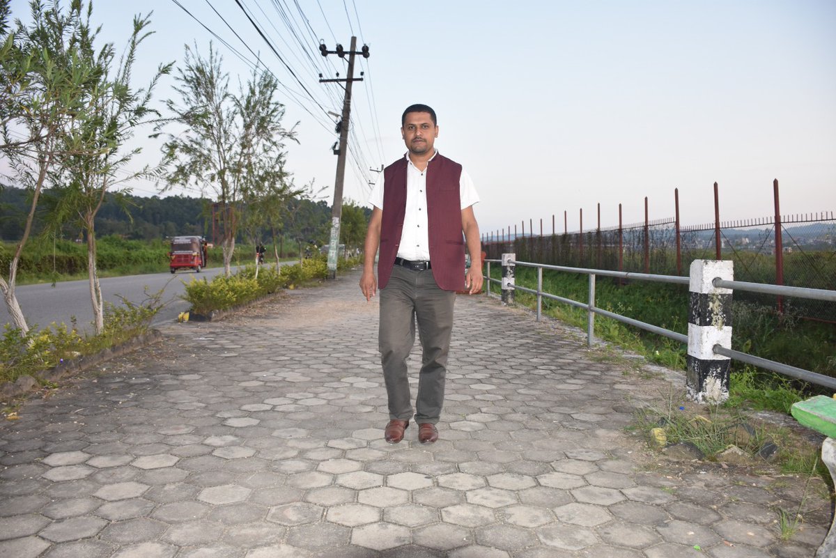 मैले धेरै सफल मान्छेहरुमा एउटा समानता भेटेको छु । त्यो के भने उनिहरुमध्य अधिकांशले जिवनको एउटा समय चुपचाप आफुभन्दा धेरै अयोग्य मान्छेहरुको सामना गरे । ती अयोग्य मान्छेहरु थिए, जसलाई समयले आफ्नो हैसियत बताईदियो । अहिले ती चुपचाप छन् ।