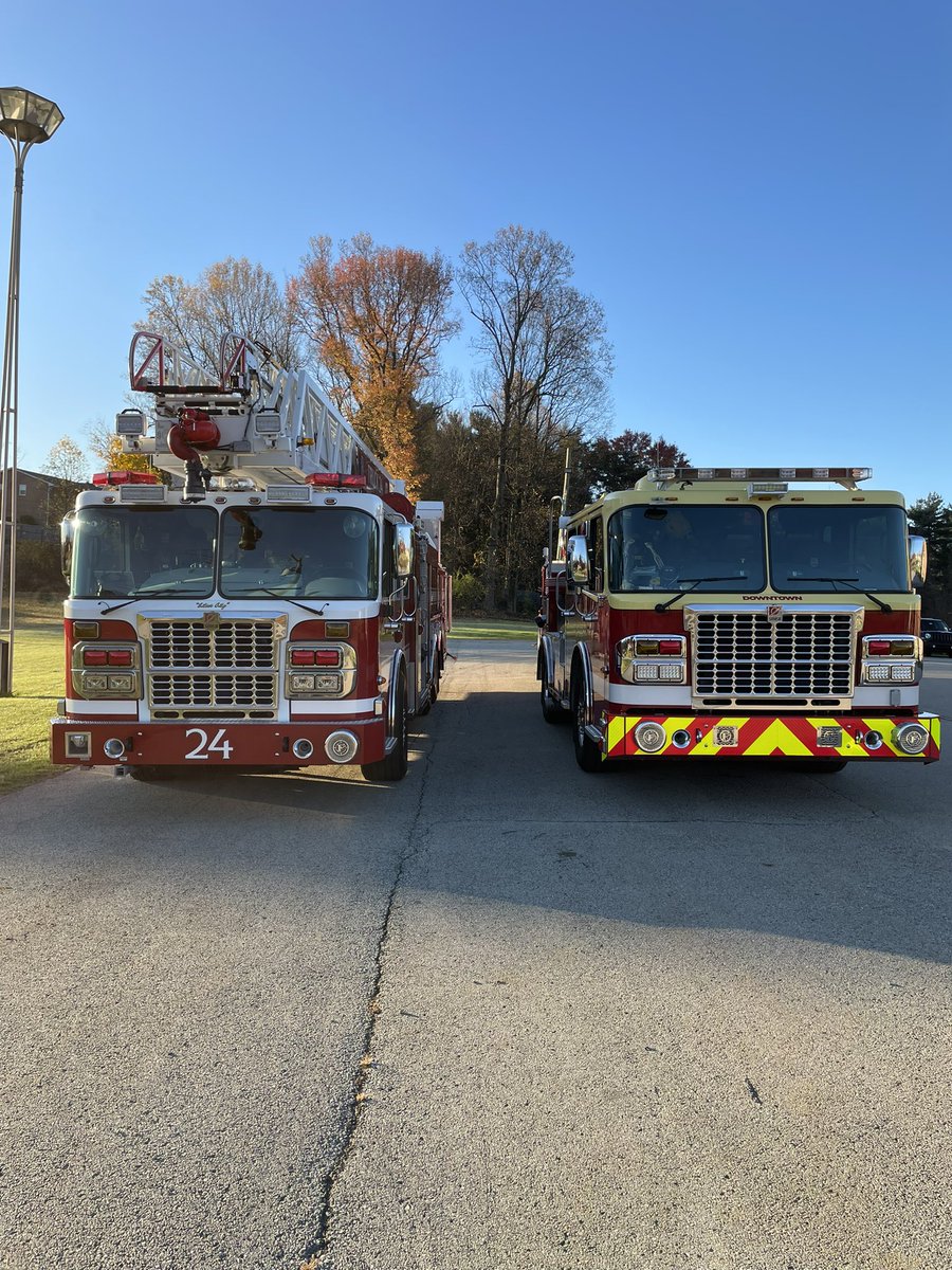 SWGFD24's tweet image. 2 days of “Truck Chauf” training put on by Task Force 1 instructors with Greensburg Fire Department.   2 days of learning new techniques and practicing old skills.