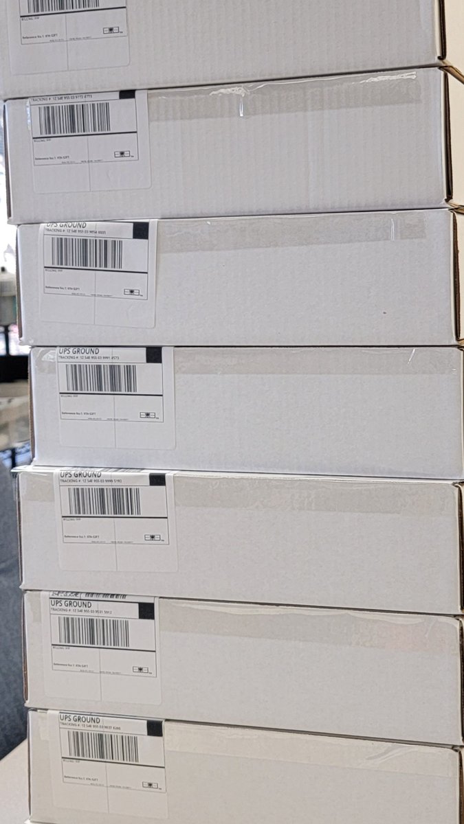 AddedIncentives's tweet photo. Added Incentives Fulfillment Time!  So much work goes into completing a fulfillment, and we love to do it.  Fulfillment orders can have one or many items and vary in size and quantity.  https://t.co/bDE7xHfvSA https://t.co/uD8hjIzzG3
