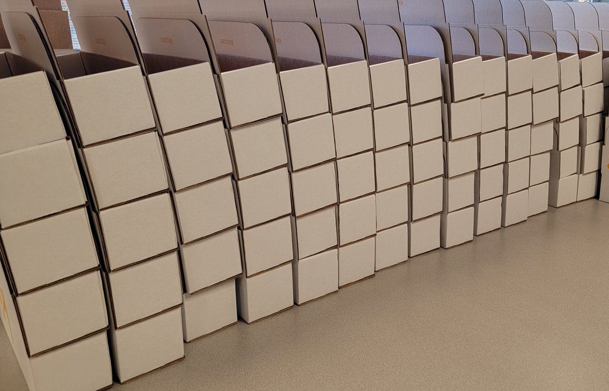 AddedIncentives's tweet photo. Added Incentives Fulfillment Time!  So much work goes into completing a fulfillment, and we love to do it.  Fulfillment orders can have one or many items and vary in size and quantity.  https://t.co/bDE7xHfvSA https://t.co/uD8hjIzzG3