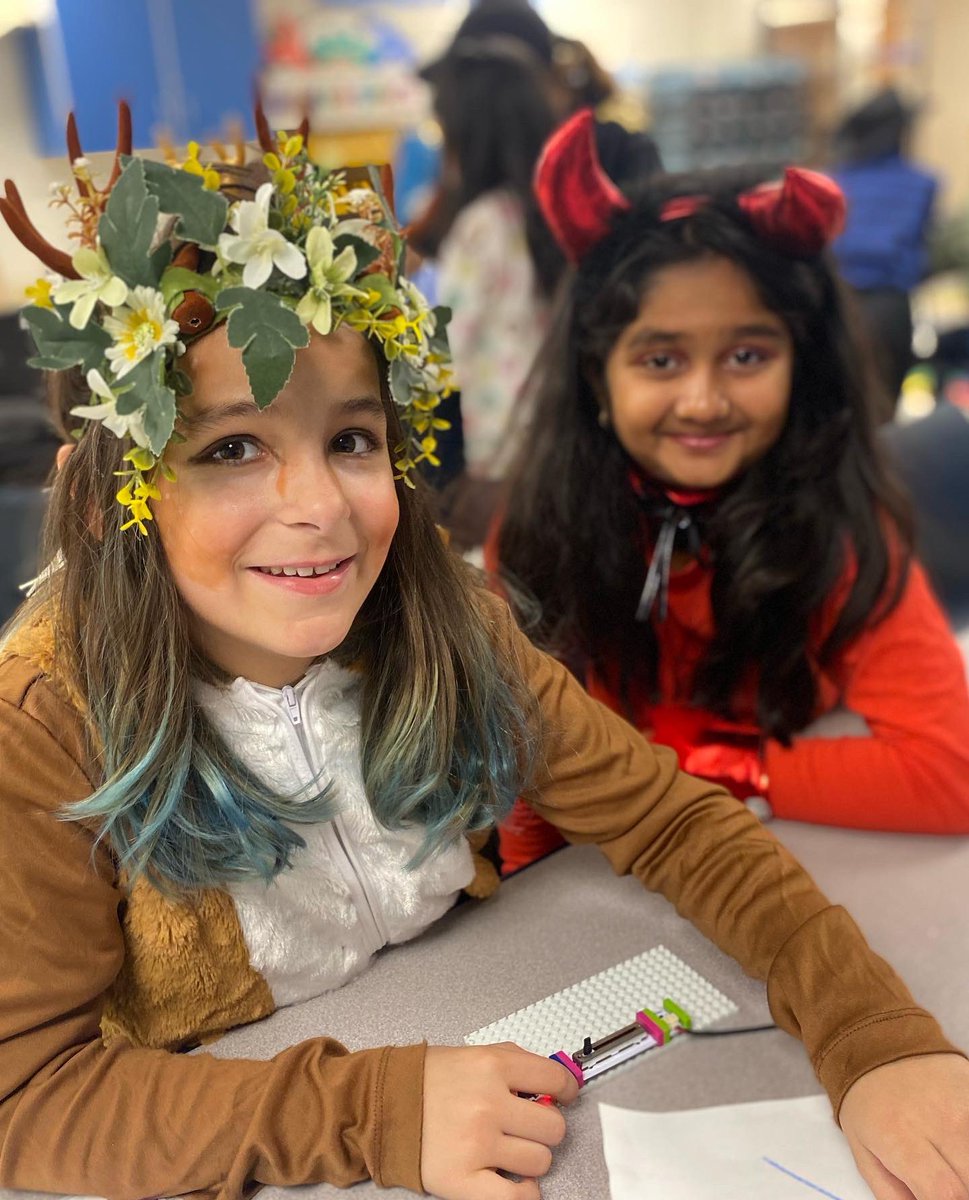 CherryLaneES's tweet photo. Happy Halloween! 🎃 We may be dressed up today, but lots of learning also taking place inside our classrooms @CherryLaneES #EveryMomentMatters #EveryStudentValued #OneSuffern https://t.co/cfyCzfqEtK