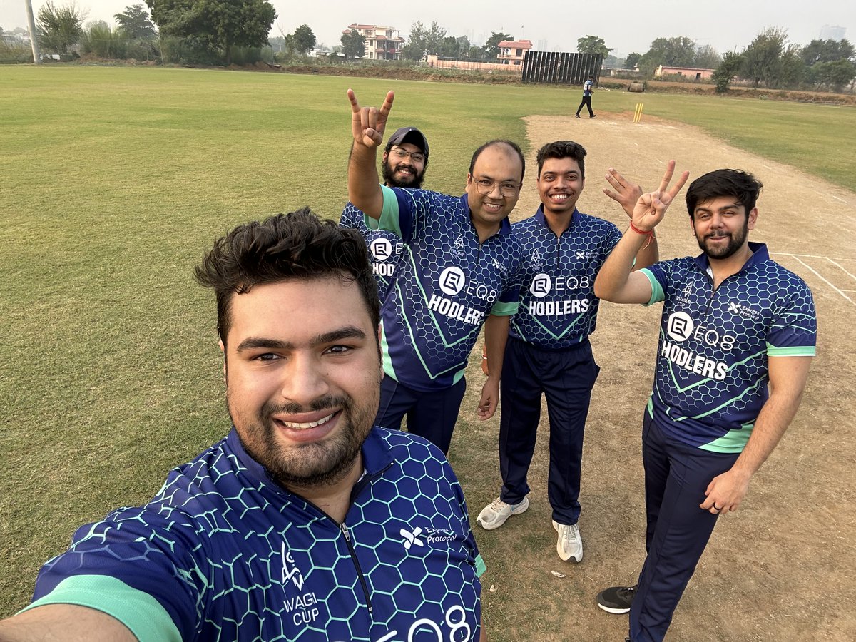 EQ8 Network tweet media