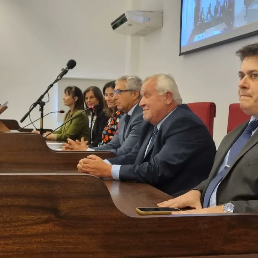 EMSalta's tweet photo. Esta mañana juraron confidencialidad los abogados participantes del Programa de Ingreso, que realizarán sus prácticas tribunalicias como parte de la capacitación. https://t.co/yb2iPbra1C