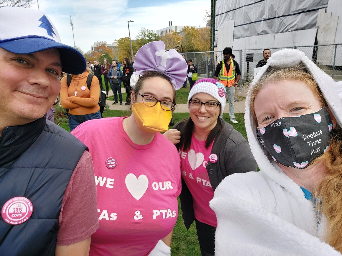 Halloween is scarier without our EES and Chem TAs! @CUPE3912