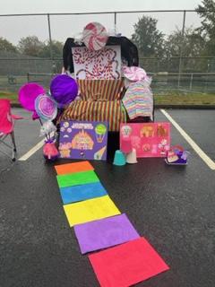 VPSOcelot's tweet image. First annual Trunk and Treat event @Heights Campus was  a great success. Over 160 lbs of candy distributed and a wide variety of costumed students and families.