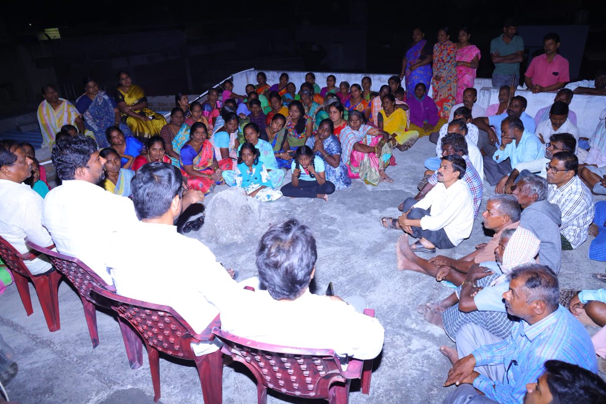 మునుగోడు ఉప ఎన్నికల ప్రచారంలో భాగంగా చండూరు మున్సిపాలిటీ 9వ వార్డు ప్రజలతో సమావేశం నిర్వహించడం జరిగింది