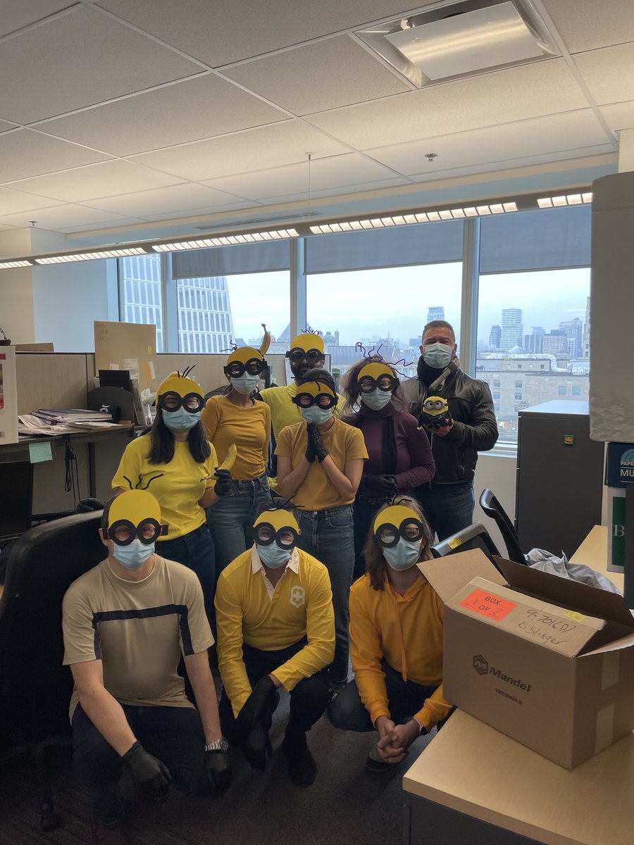 KislingerThomas's tweet photo. Lab Halloween. I am ruler of the Minions https://t.co/g2fisYxees