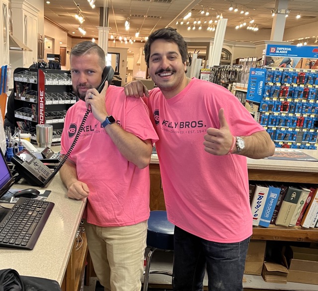 KellyBros's tweet photo. Thousands of women AND men are living with breast cancer, but it doesn't have to define them.  @kwfliving_  helps create happy memories for those afflicted. We are happy to support this organization. #breastcancer #support #kellybrosnky https://t.co/1tJe4HvqGK