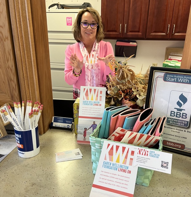 KellyBros's tweet photo. Thousands of women AND men are living with breast cancer, but it doesn't have to define them.  @kwfliving_  helps create happy memories for those afflicted. We are happy to support this organization. #breastcancer #support #kellybrosnky https://t.co/1tJe4HvqGK