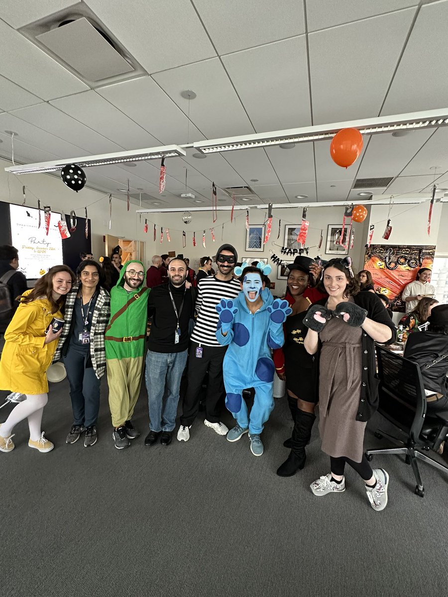 NYUGSOMpathres's tweet photo. Happy #AllHallowsEve from everyone at @NYUGSOM_Path! Here are some photos from our Departmental #Halloween party that showcase our trainees’ creativity when it comes to dress up! 🎃👻💀 #PathTwitter #path2path #pathresidents #PathMatch2023 #PathMatch23 https://t.co/wfxTf8wAcC