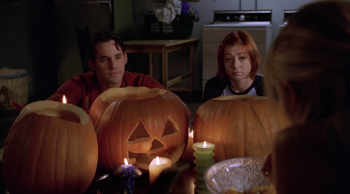 btvsarchive's tweet photo. happy halloween!🎃 https://t.co/1WoALiJiqh