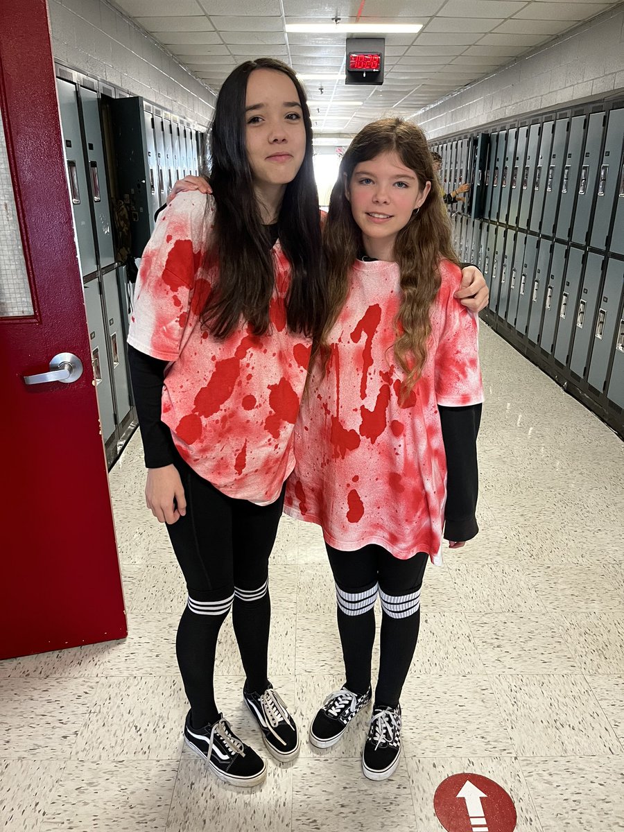 mshedderson's tweet photo. Halloween fun @stkevjr 🎃👻 https://t.co/ydDJfpuRQR
