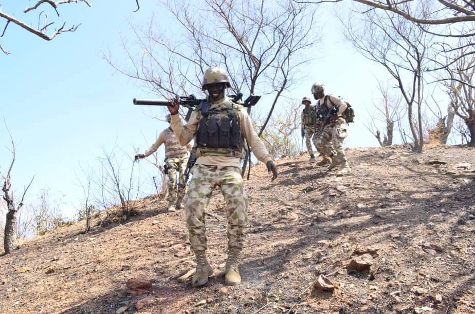 The Nigerian Troops 🇳🇬 NEVER rests nor give up. Keeping Lives and Properties safe is what we've signed for. We live for this day and everyday. 

God Bless Nigeria 🇳🇬
#PrayForASoldier ♥️