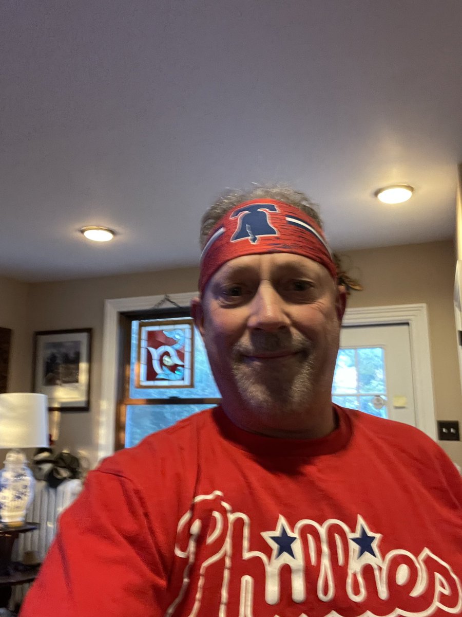 c_JustinSnow's tweet photo. @stoolpresidente My dad is the biggest Philly sports fan and deserves to go to the game. He is carpenter that works hard to support his family and has always been there for this city through thick and thin. Dave help me take my pops to a CBP World Series game I’d be forever grateful.  #Philly https://t.co/b4QBP7LMYh