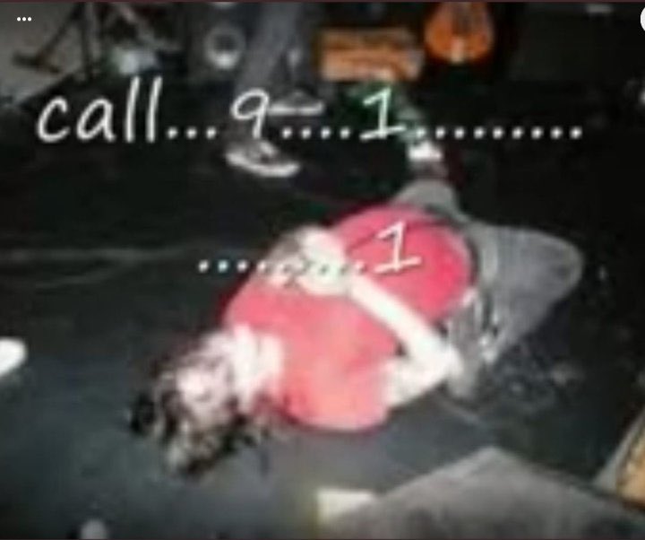 Happy birthday Frank Iero! And happy Halloween!      