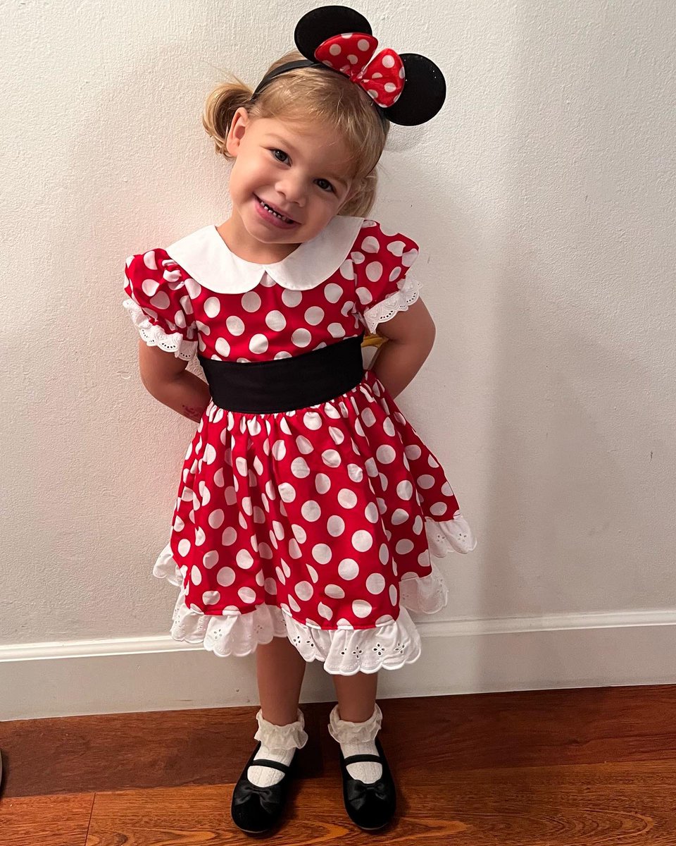Happy Halloween from Minnie Mouse