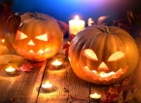 uma_icst's tweet photo. Happy Halloween! #AllSaintsDay https://t.co/g5csq4deBY