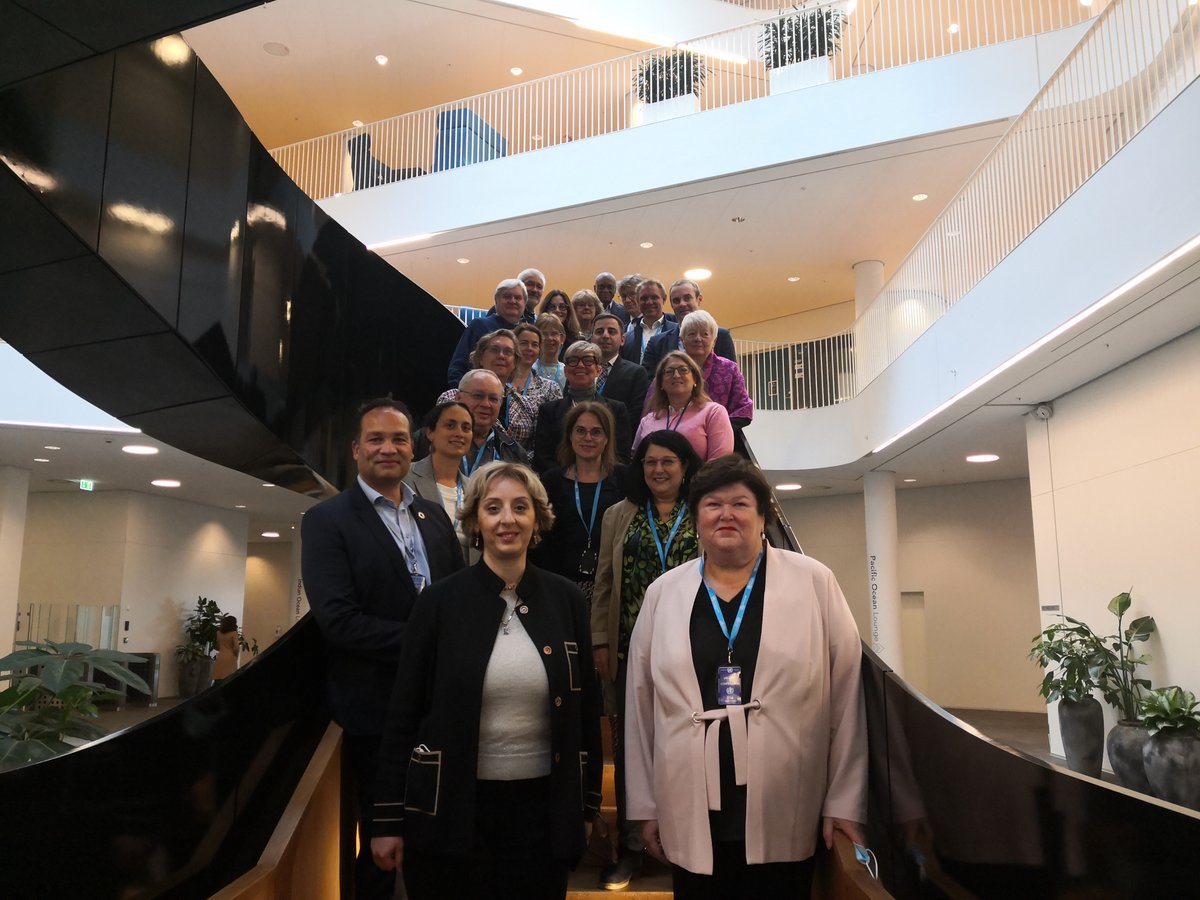 hans_kluge's tweet photo. With rapid environmental changes and shifting human habits, we need to redefine &amp; operationalize One Health. 

Today was an important step forward, as the technical advisory group on #OneHealth met for the first time. 

Many thanks to Chair @Maggie_DeBlock &amp; group members https://t.co/moeL57SLxW