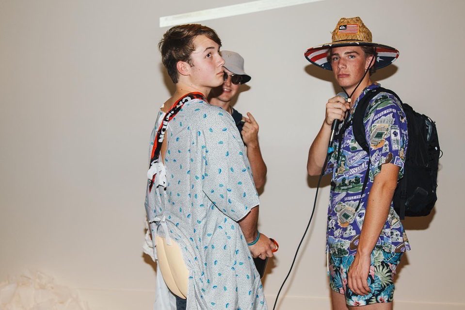 ACYoungLife's tweet photo. 👻HAPPY HALLOWEEN!!👻 We can’t wait to see what costumes you come up with for club tonight!! See you at 7:27!! 3049 S. Prairie Point Dr.!! #spookyszn #andoveryounglife #bestnightofyourweek https://t.co/eDBqQRKUDC