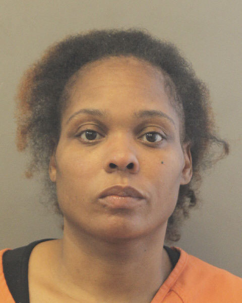 Zaikiya Duncan is back in Harris County, returning to face felony charges of child abuse. Duncan, 40, was extradited from Louisiana this weekend, where she fled after her 15-year-old twins escaped their Cypress home where they were allegedly locked in handcuffs. #hounews
