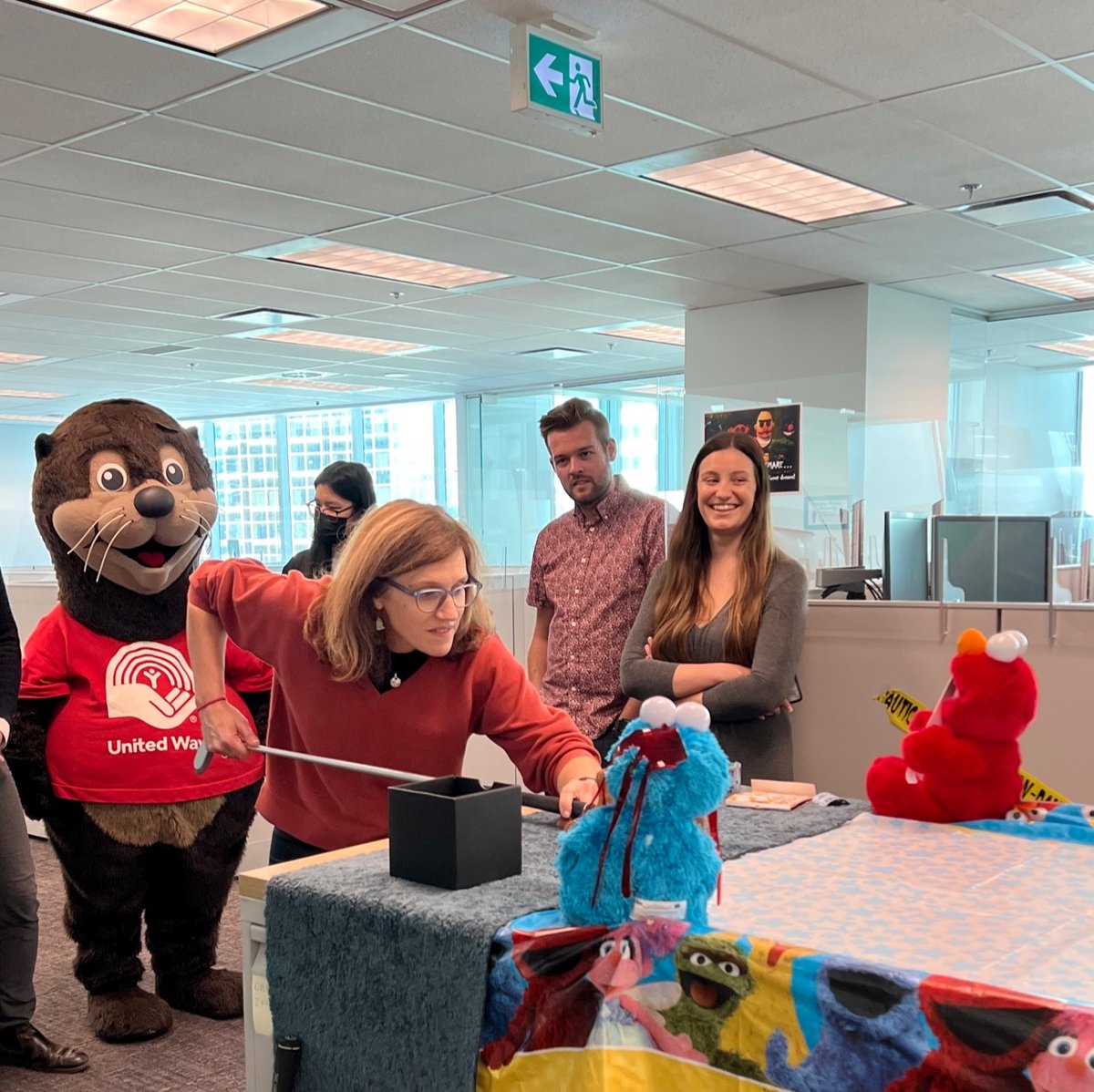 Odlum_Brown's tweet photo. Throughout October, Odlum Brown team members have been raising funds for @UnitedWay_BC through many initiatives, including a live auction, Family Feud and the highly anticipated return of Spooky Golf. United Way continues to be our largest annual employee-giving campaign. https://t.co/QoLFJfVtpY