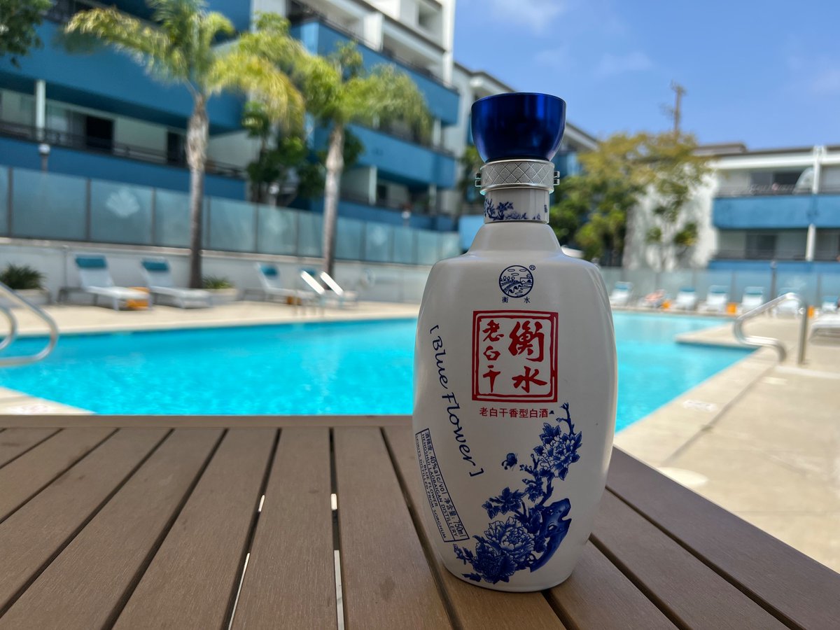 Is there one drink you can keep drinking no matter what ?……..
 #baijiu 🙌 #whiskey # vodka #Tequila #rum #gin 
.
.
#BlueFlower #laobaigan #chinesebaijiu