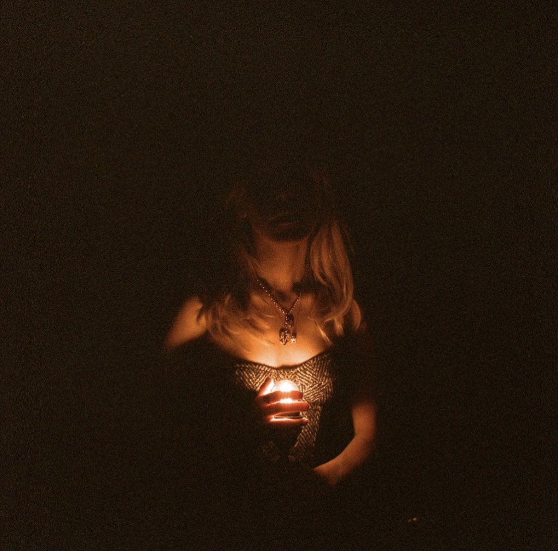  Happy Birthday Sabrina Spellman -Kiernan Shipka on Instagram 