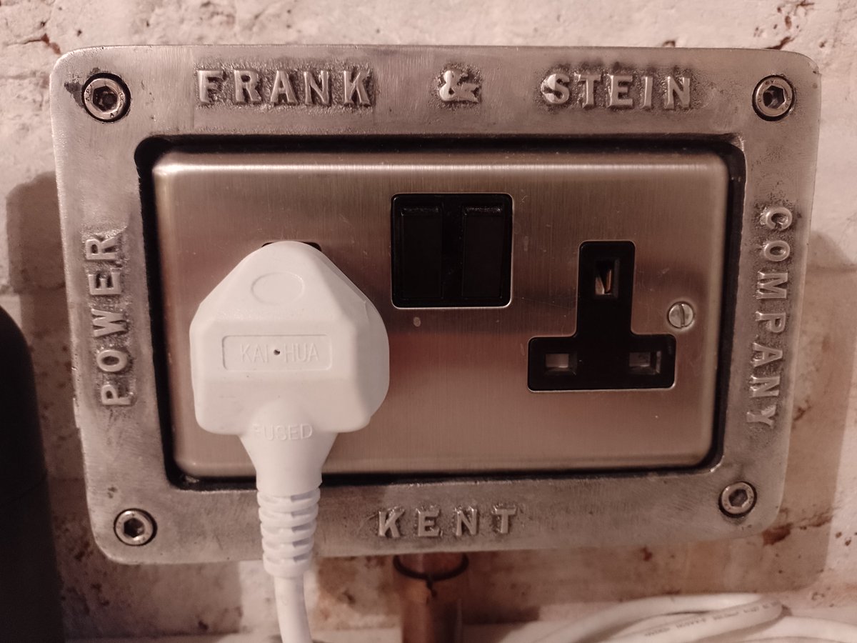sam_pointer's tweet image. This is a plug socket in my house and today is the only day in the year in which that is even remotely topical. I hope you enjoy it as much as I do the other 364.