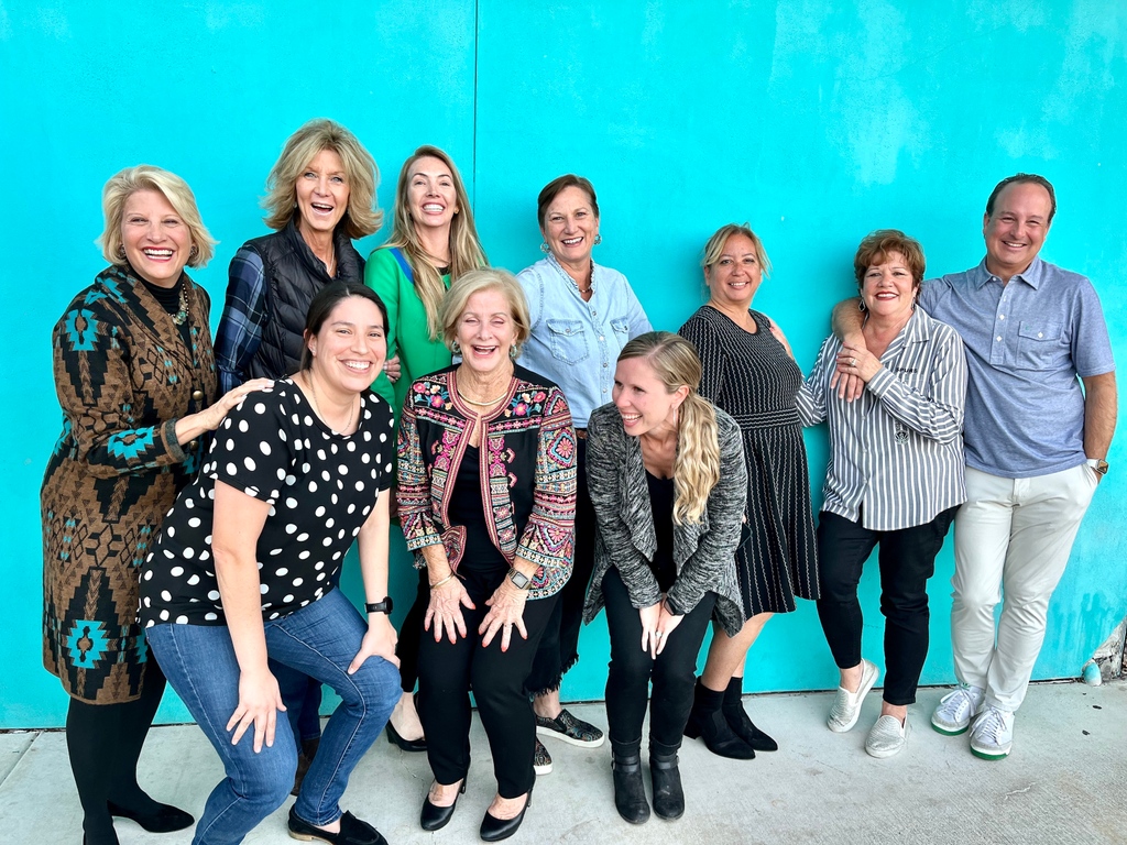 thecegroup's tweet photo. 👏 Real relationship lives beyond the role! 

🌟 Recently, CE current staff and alumni from years past gathered for a send-off celebration for Julie Pierce, who is venturing out on a new career journey after 15 years with us. 

Help us wish Julie well in her new endeavors! 🎉 https://t.co/6Av7kUPGQi