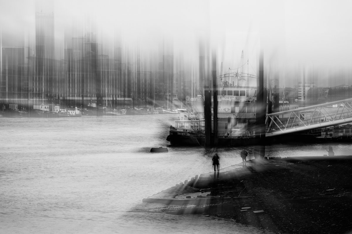 siart_21's tweet photo. Monday mood
#blackandwhitephoto #londonvibes #experimentalphotography #stilloctober #monochrome https://t.co/vD0aiXvTN1