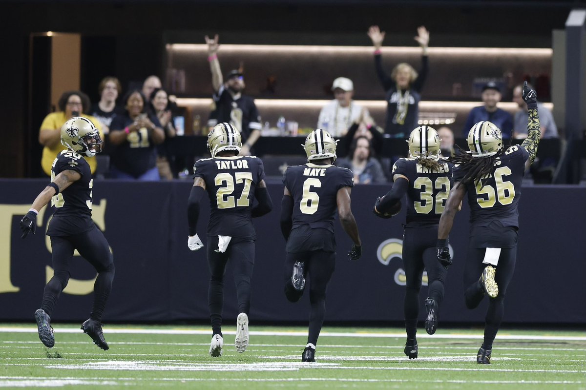 Saints's tweet photo. Dominant Dub. 📈 https://t.co/KbsiTETuLt
