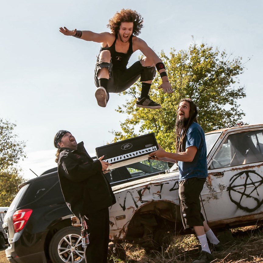 💃 Ah, Might as well J U M P 😎

⚡️ Proudly Powered by <a href="/Peavey/">Peavey Electronics</a> ⚡️

#Peavey
#PeaveyAmps
#Hemlock
#Metal
#Band