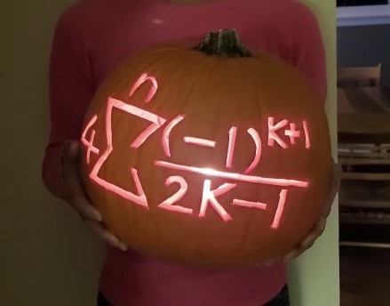 Happy Halloween! Made Pumpkin Pi(e) for for the occasion. Ha ha ha ha ha.....
Sorry for the math joke. (Leibniz Pi Formula)
#halloween
#halloween2022
#halloweenfun
@RaefLawson  @LiuLindberg @toby_hatch  @LukasSundahl