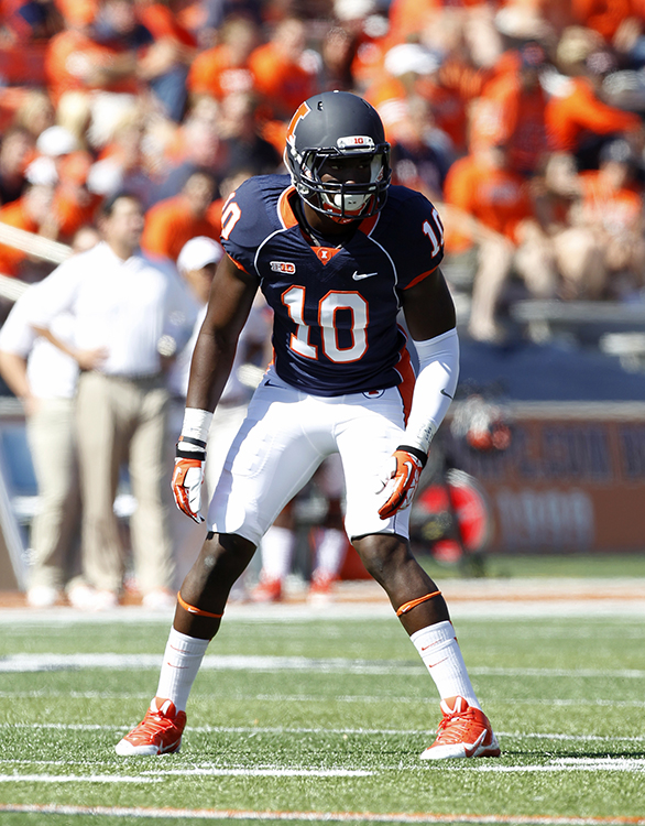 Happy 28th Birthday to former <a href="/IlliniFootball/">Illinois Football</a> player <a href="/bj_bello/">BJ Bello</a>  He concluded his collegiate career at Illinois State. <a href="/LWWestWarriors/">Lincoln-Way West HS</a> <a href="/LWWAthletics/">Lincoln-Way West Athletics</a>