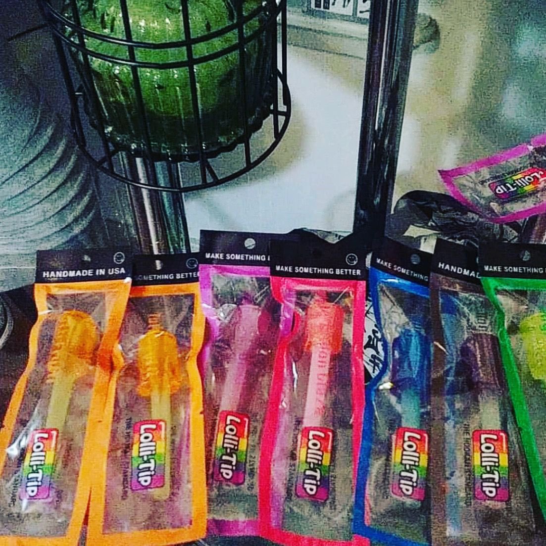 RedFlameGucci's tweet photo. Trick-or-Treating In #NewYork 

No More Candy , Flavored Hookah Tips https://t.co/vjE7Lklyqu