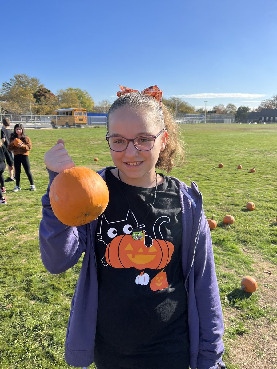 CroceAnnmarie's tweet photo. Thanks for the great picture!🎃@NbrPrincipal https://t.co/UoX0ZmgdH3