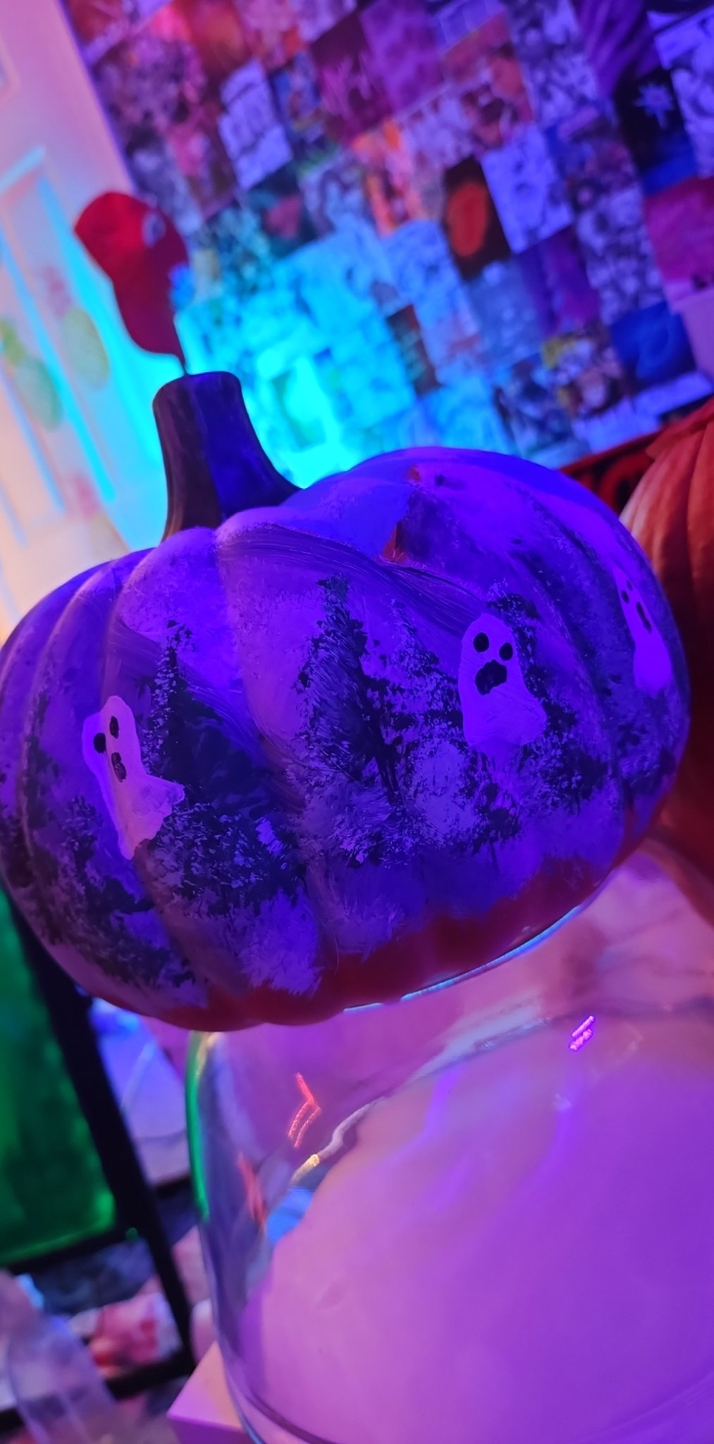 YogiiButt on Twitter: "Respect the happy lil trees and ghost friends