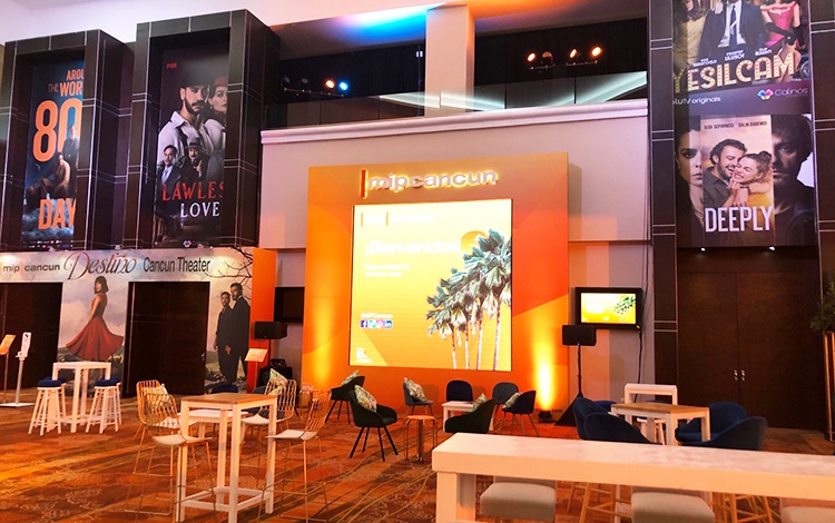 PRODU's tweet photo. #MIPCancun ya supera los 800 asistentes procedentes de 40 países a menos de dos semanas de realizarse. ⚡👏 https://t.co/WDn6LrXQiq https://t.co/U9efPLc10i