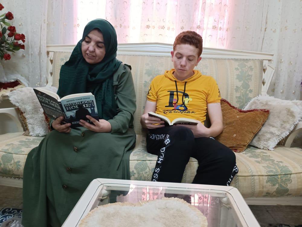 Tutluk Anadolu Lisesi (@tutlukanadolu) on Twitter photo #benokuyorumgaziantepokuyor öğrencilerimiz ve velilerimizle birlikte okuma etkinliklerimiz devam ediyor <a href="/Gantepokuyor/">Ben Okuyorum, Gaziantep Okuyor Projesi</a> <a href="/Gaziantep_MEM/">Gaziantep İl Millî Eğitim Müdürlüğü</a> <a href="/sahinbeymem/">Şahinbey İlçe Milli Eğitim Müdürlüğü 🇹🇷</a> #benokuyorumgaziantepokuyor öğrencilerimiz ve velilerimizle birlikte okuma etkinliklerimiz devam ediyor <a href="/Gantepokuyor/">Ben Okuyorum, Gaziantep Okuyor Projesi</a> <a href="/Gaziantep_MEM/">Gaziantep İl Millî Eğitim Müdürlüğü</a> <a href="/sahinbeymem/">Şahinbey İlçe Milli Eğitim Müdürlüğü 🇹🇷</a>