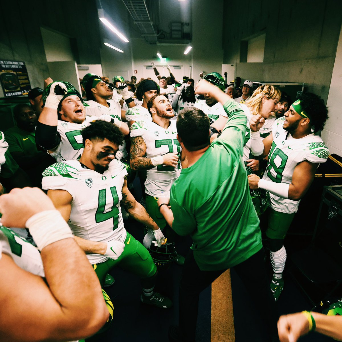 Eugene NIL Club 🦆 tweet media