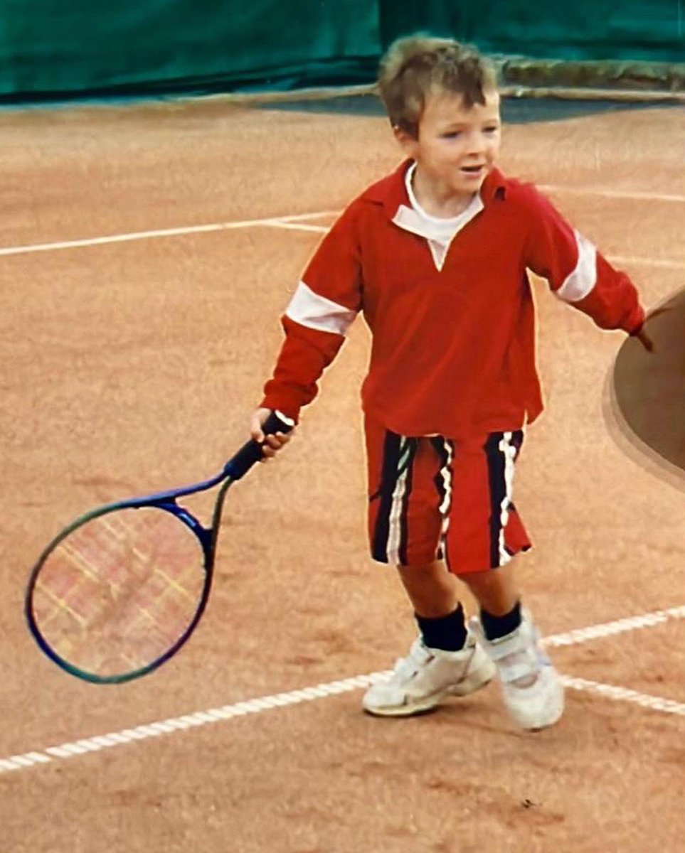 arthurrinder's tweet photo. Numéro 1 français à l’ATP (au moins le temps d’une semaine 😜). Le petit garçon a bien grandi ! #JustAnotherStep
#ToutDonner💪🏽 https://t.co/qyGBVGWliD