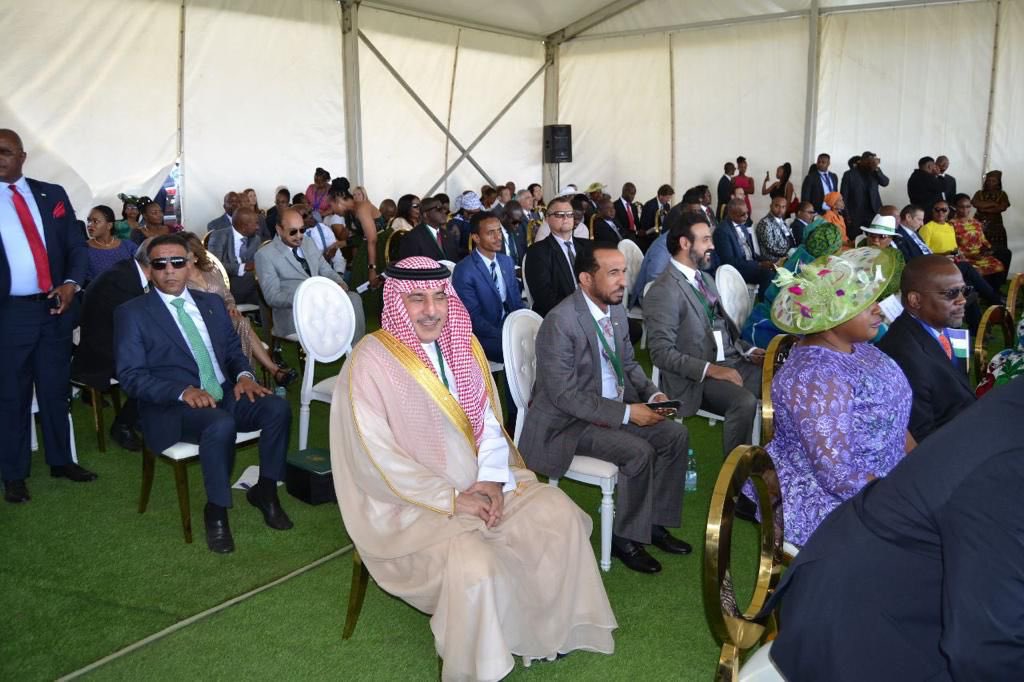 KSAembassyza's tweet photo. #Maseru His Excellency the non-resident Ambassador of the Custodian of the Two Holy Mosques to the #Kingdom_of_Lesotho, #Sultan_Al_Anqari participated in the ceremony held on the occasion of the inauguration of His Excellency the Prime Minister-elect of the #Kingdom_of_Lesotho https://t.co/okn57Z2H0H
