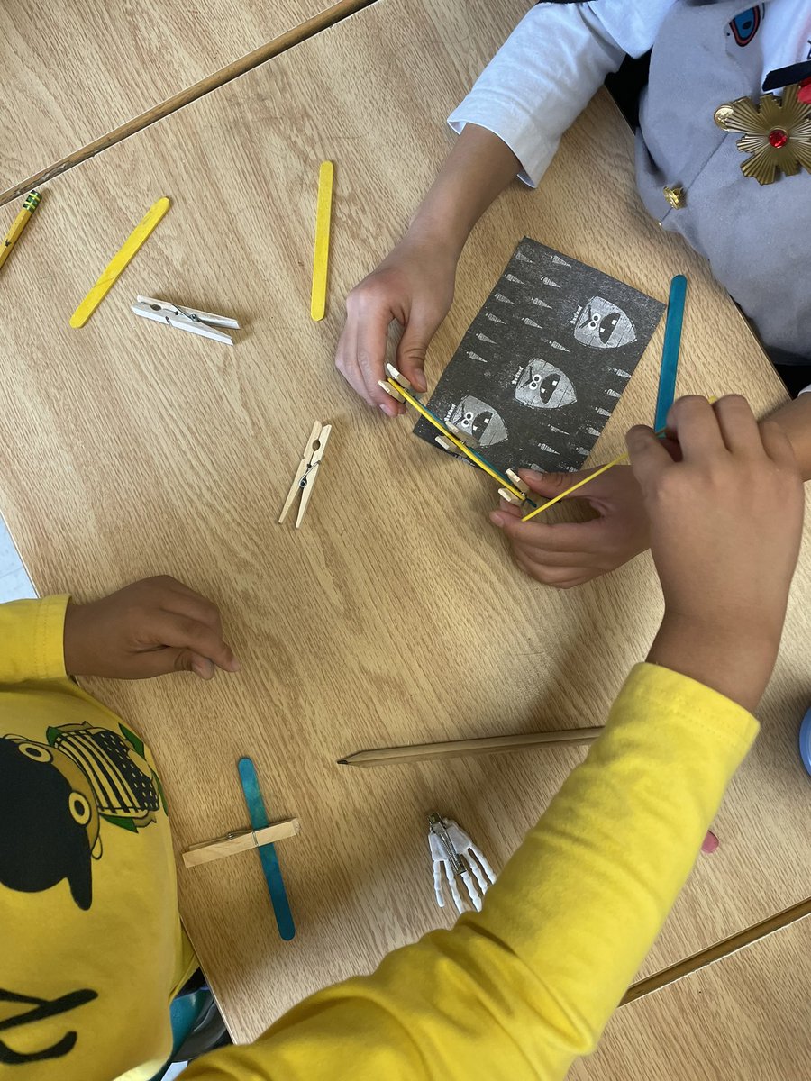 mstibollo's tweet photo. After reading “Creepy Carrots” by Aaron Reynolds, students were instructed to think, plan, and build a fence using 8 clothespins and 8 popsicle sticks to keep their creepy carrots in. A perfect Halloween activity! 🧟‍♀️🥕 #Halloween #STEAM #yrdsbsteam https://t.co/3I6A0lxQMO