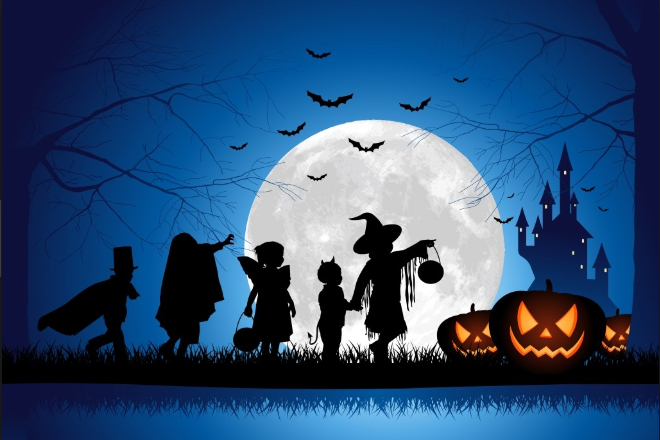 If you’re planning to go out & about this Halloween, have a great time, but remember #BeSafeBeSeen Drivers – be mindful of children out & about this evening. The excitement may cause them to be more distracted than usual. @NIRoadPolicing @deptinfra